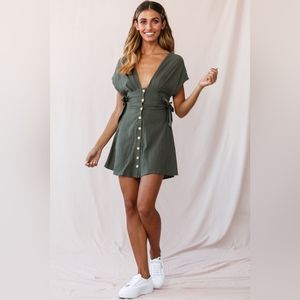 Selfie Leslie DARA BUTTON ACCENT DRESS GREEN KHAKI